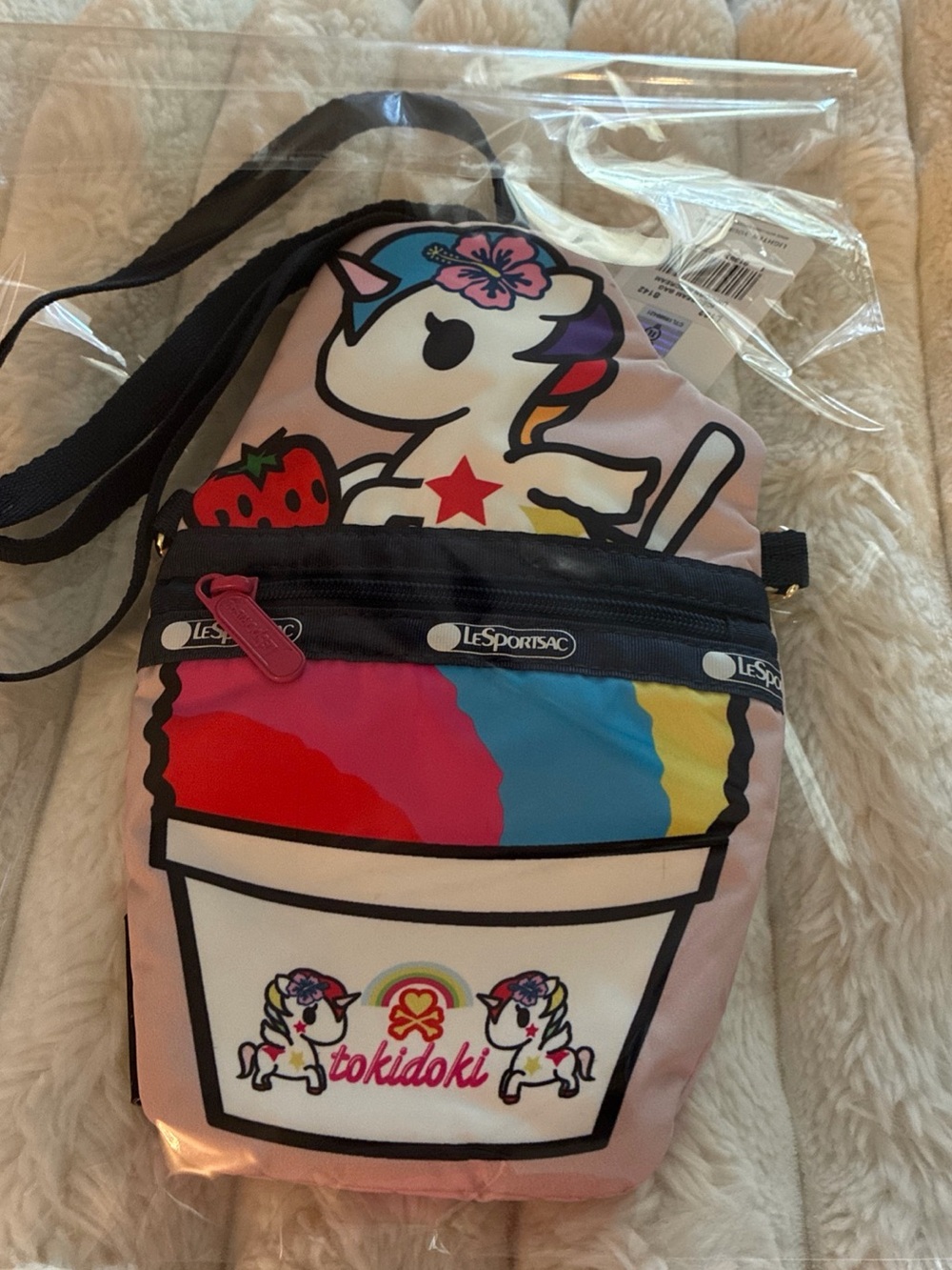 LeSportsac x tokidoki Pink Unicorn Snow Cone Crossbody Concert Bag - Picture 4 of 12